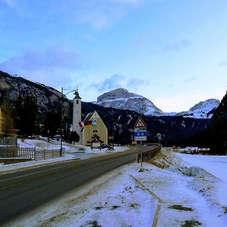 Casamau Studio Campitello di Fassa Esterno foto