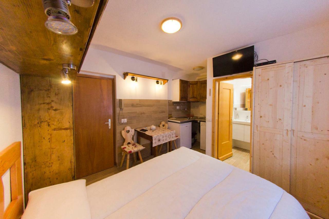 Casamau Studio Campitello di Fassa Esterno foto
